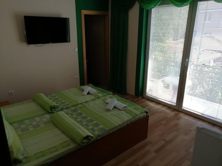 Villa Mimi Pestani Bagian luar foto