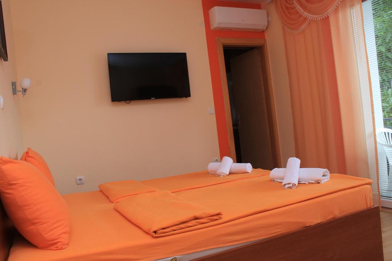 Villa Mimi Pestani Bagian luar foto